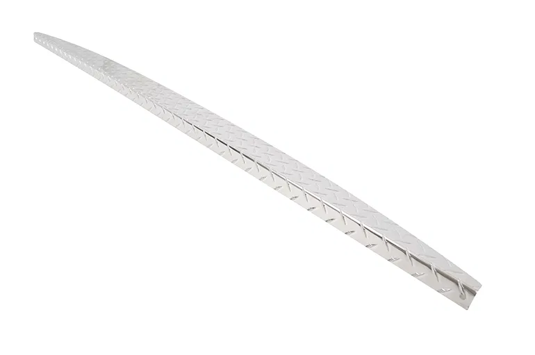 DZ2145 – DEE ZEE Tailgate Protector, Tailgate Cap Brite Tread Aluminum - view 2